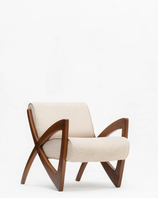 Alpha Armchair